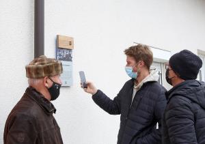 TABLE NA HIŠAH 17 FOTO LJUBO VUKELIČ